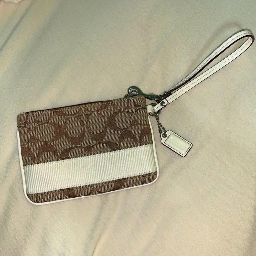 Coach Wristlet in Brown/Cream